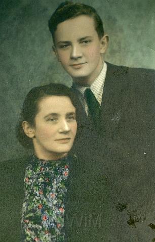 KKE 3077-13.jpg - Ryszard i Jadwiga Czerniewscy, Wilno, 1948 r.